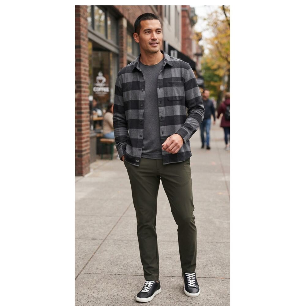 Lululemon Mens Gray Black Buffalo Plaid Soft Knit Technical Flannel Overshirt M
